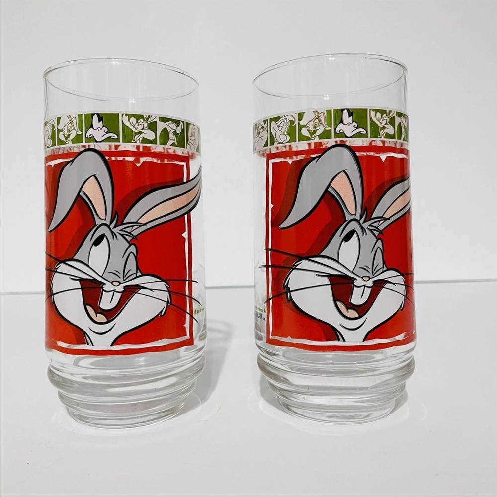 Lot Of 2 Vintage 1999 Bugs Bunny Warner Bros. 6 Inch Drinking